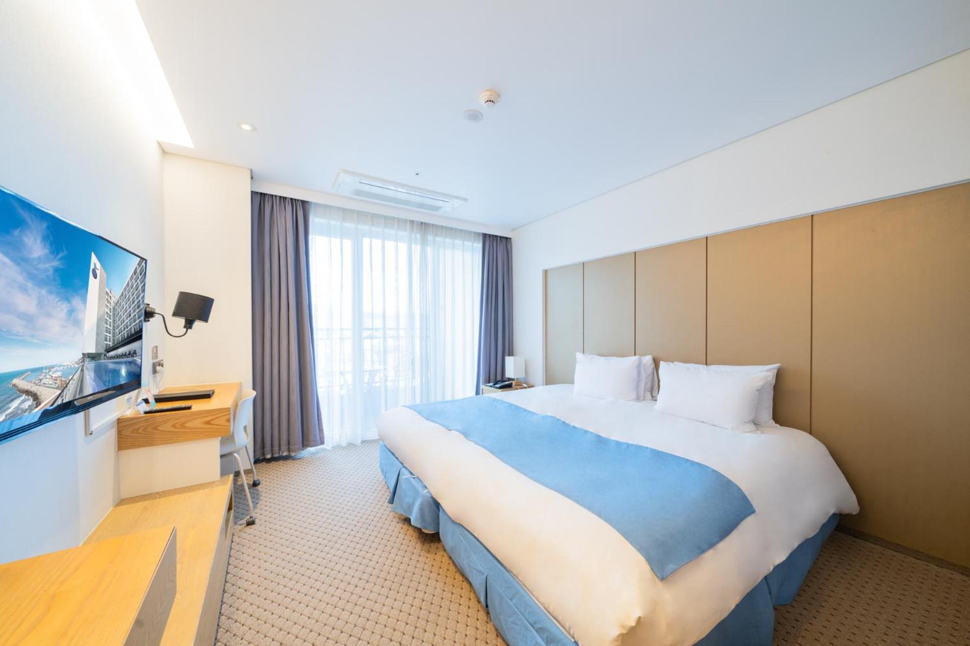 Hotel Whistlelark Jeju Buitenkant foto