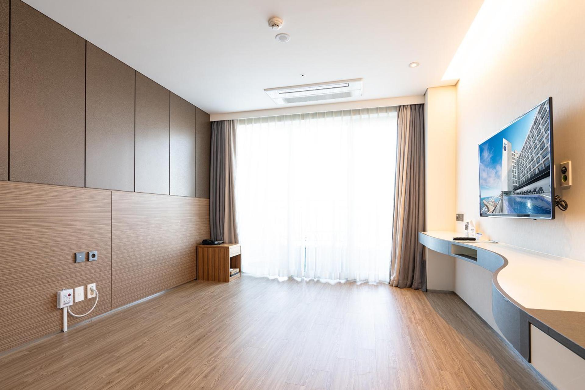Hotel Whistlelark Jeju Buitenkant foto